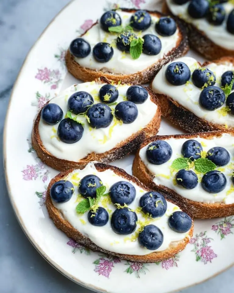 Blueberry Greek Yogurt Toast Recipe