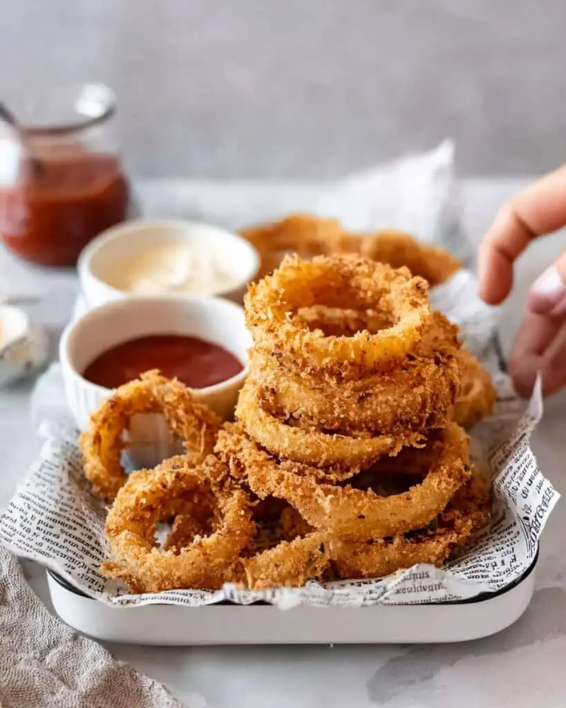 Fried Homemade Onion Rings Recipe