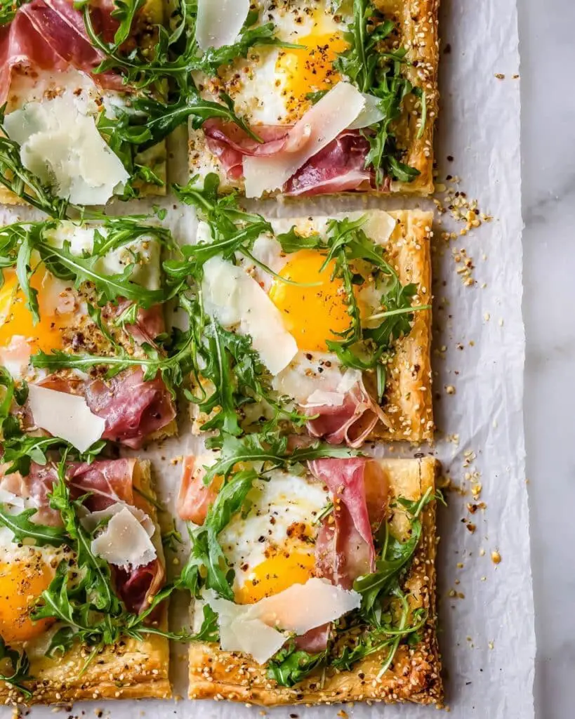 Baked Prosciutto and Egg Breakfast Tart Recipe